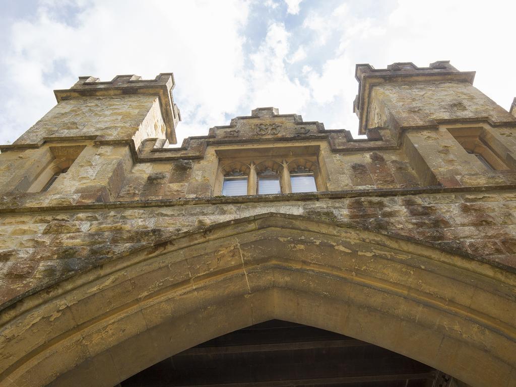 Willa Castle Gatehouse Winchcombe Zewnętrze zdjęcie